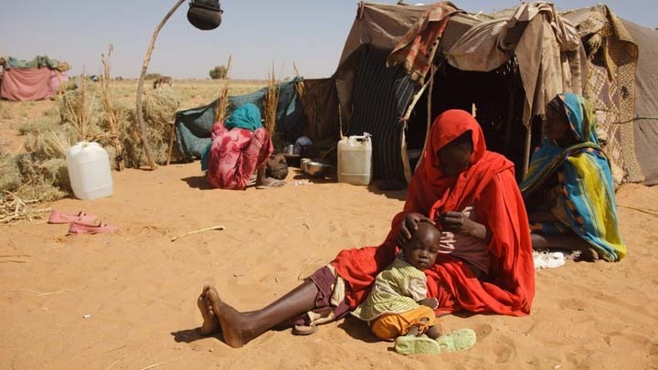 Κάθε 2 ώρες πεθαίνει ένα παιδί σε καταυλισμό εκτοπισμένων στο Σουδάν