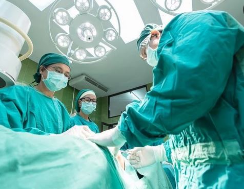 Σε άμεση ισχύ τα απογευματινά χειρουργεία στις κλινικές του ΕΣΥ - dimoprasion.gr