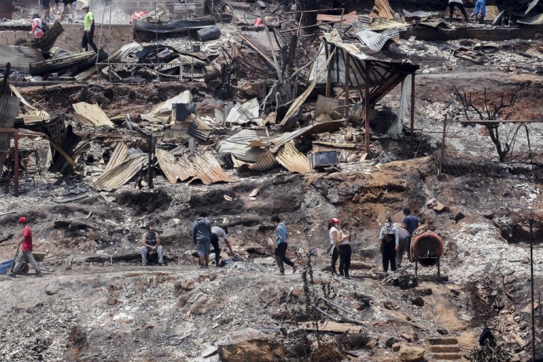 Χιλή: Νεκροί και εκατοντάδες αγνοούμενοι από δασικές πυρκαγιές - dimoprasion.gr