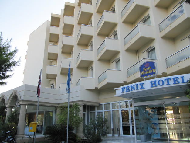 Πεντάστερο ξενοδοχείο στη Γλυφάδα με ίδιο κατασκευαστή όπως Πύργου στο Ελληνικό - DIMOPRASIONGR