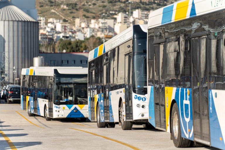 Έφτασαν στην Αθήνα τα πρώτα 140 ηλεκτρικά λεωφορεία - DIMOPRASIONGR