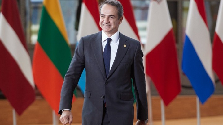 Στο Βουκουρέστι ο πρωθυπουργός για το συνέδριο του ΕΛΚ- Συνάντηση με τον Ρουμάνο ομόλογό του - dimoprasiongr