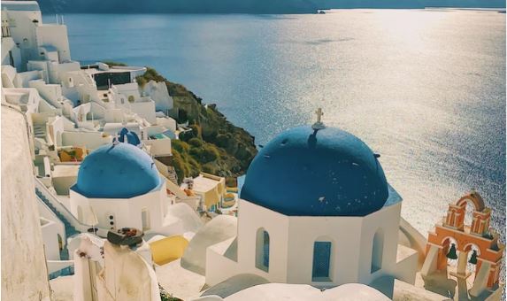 Ελλάδα: Λύσεις μακριά από τον μαζικό τουρισμό - DIMOPRASIONGR