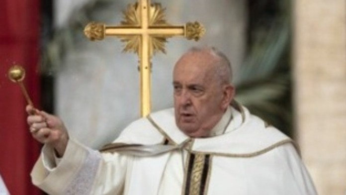 Πάπας Φραγκίσκος: «Θέλω να κηδευτώ όπως όλοι οι άλλοι χριστιανοί» - dimoprasion.gr