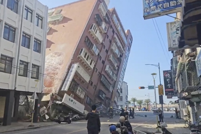 Ταϊβάν: Νεκροί και τραυματίες απο τον φονικό σεισμό -DIMOPRASIONGR