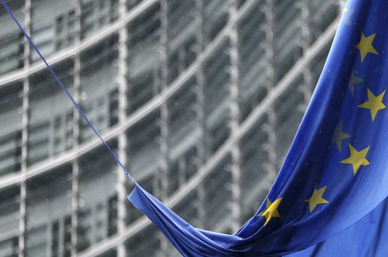 Ευρωζώνη: Αμυδρά σημάδια ανάκαμψης των επιχειρήσεων