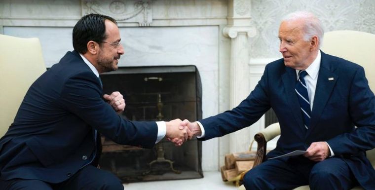 Μπάιντεν: Ένταξη της Κύπρου σε τρία αμυντικά προγράμματα των ΗΠΑ