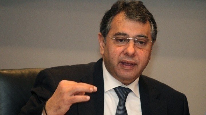 Πτώση της ακρίβειας μέσω των χειμερινών εκπτώσεων