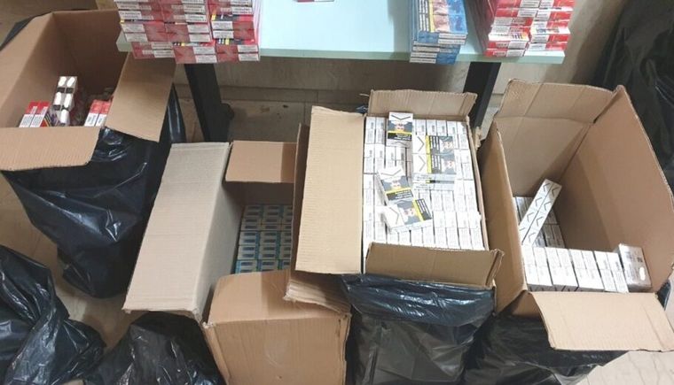 Εντοπίστηκε μεγάλη ποσότητα λαθραίων τσιγάρων στο Σταθμό Εμπορευματοκιβωτίων Πειραιά