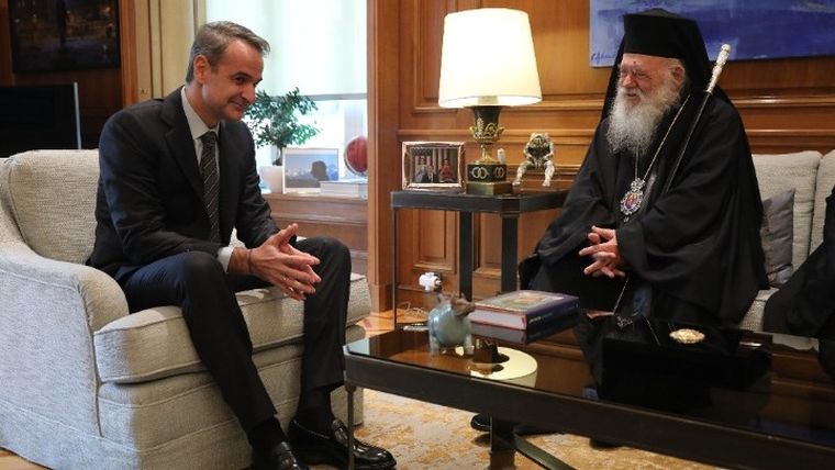 Πρωθυπουργός σε Ιερώνυμο:Θα είμαστε μαζί και στην εξόδιο ακολουθία στα Τίρανα