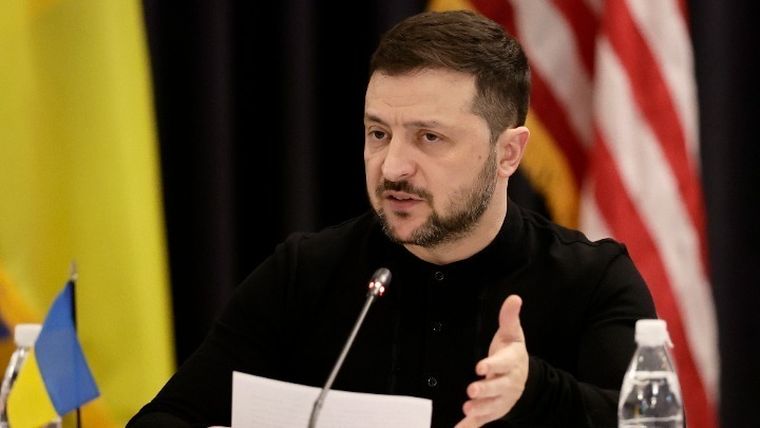 Ζελένσκι: Ο Πούτιν «φοβάται» τις ειρηνευτικές διαπραγματεύσεις
