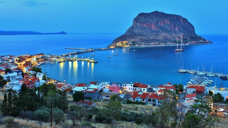 Απειλεί τη Καστροπολιτεία το τελεφερίκ