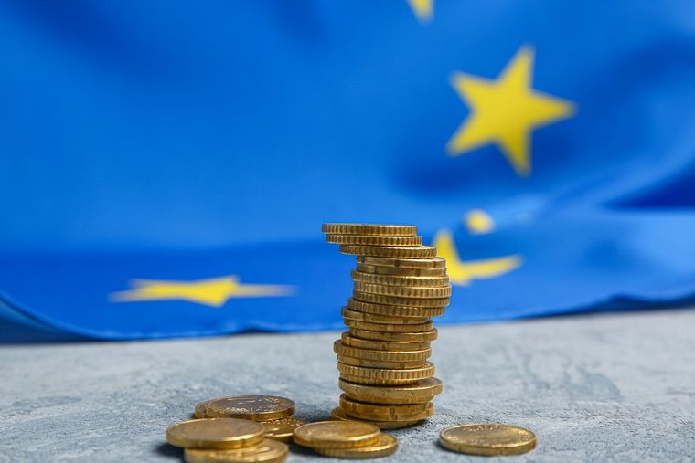 Εντονος προβληματισμός από ΤτΕ για Ευρωζώνη