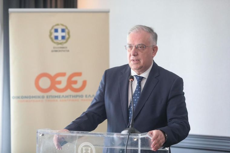 Στην κοπή της πρωτοχρονιάτικης πίτας του Οικονομικού Επιμελητηρίου Κ. Μακεδονίας ο Υπ.Ανάπτυξης Τάκης Θεοδωρικάκος