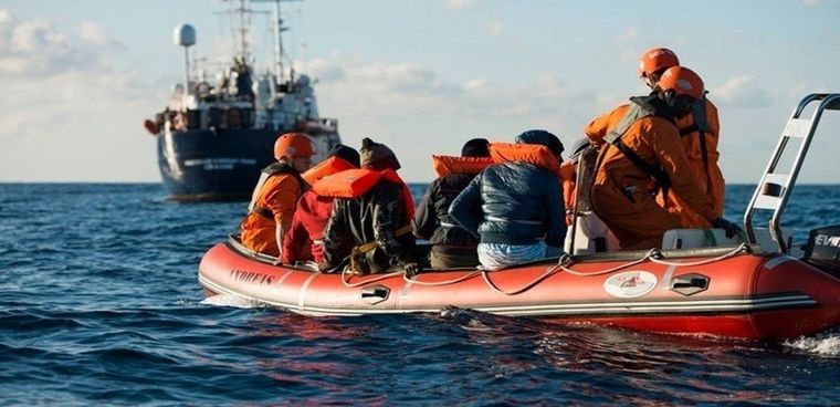 Προσφυγικές δομές στην Αλβανία, σχεδιάζει η Μελόνι