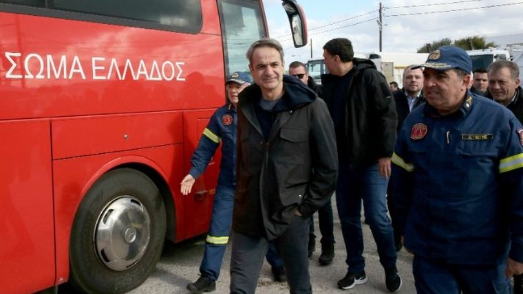 Κυρ. Μητσοτάκης από Σαντορίνη: Καλύτερα να προλαμβάνουμε γεγονότα παρά να τρέχουμε μετά