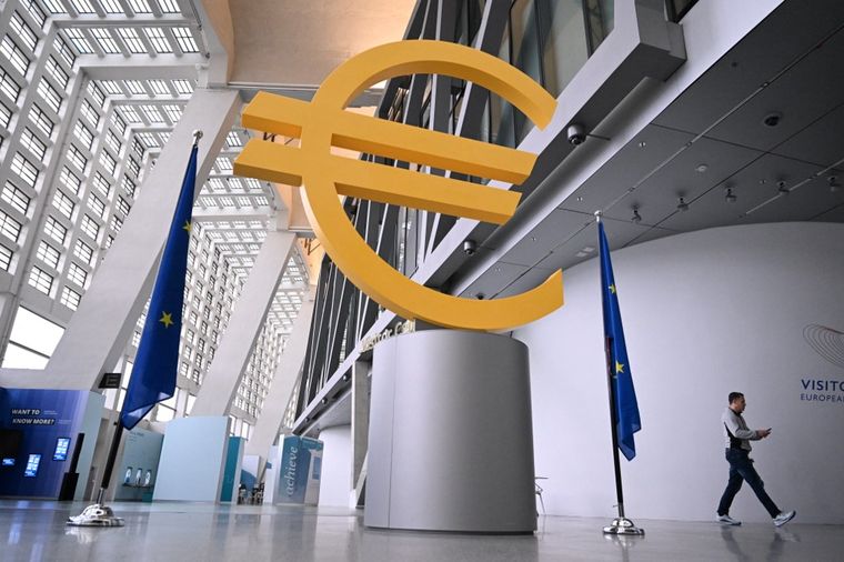 EKT: Στο 1,9% ο πληθωρισμός το 2026