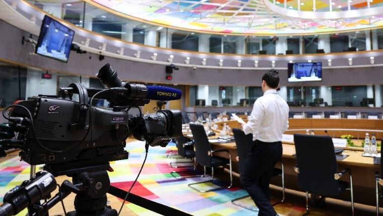 Η ευρωπαϊκή άμυνα στη σύνοδο κορυφής