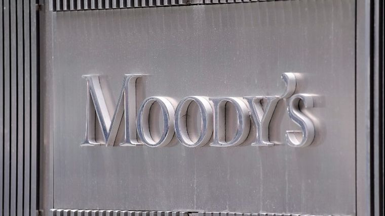 Moody’s: Τα κριτήρια αναβάθμισης Eurobank, ΕΤΕ και Attica