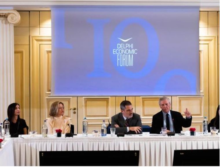 Αντίστροφη μέτρηση για το Φόρουμ των Δελφών στην Εποχή των Μεγάλων Ανακατατάξεων