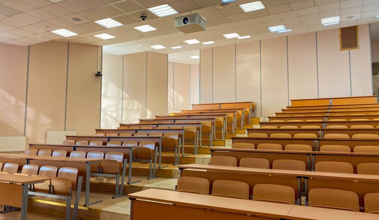Βάσεις 2025: Οι top 5 σχολές που έμειναν άδειες – Έκπληξη το Μαθηματικό