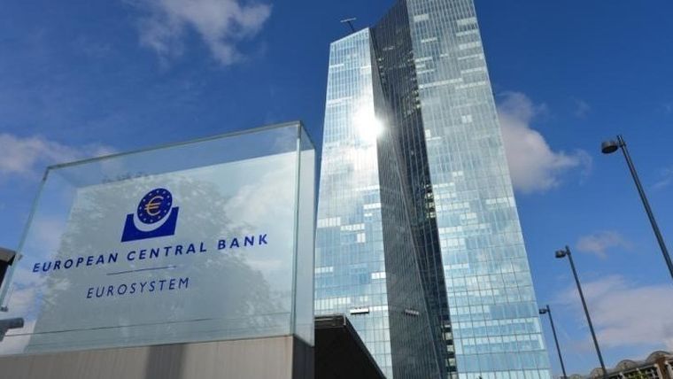 Πτωτική η δυναμική του δείκτη μισθών στην Ευρώπη