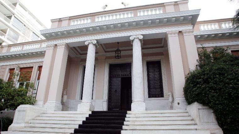 Κυβερνητικές πηγές για τη  διαδικασία στη Βουλή: Δεν απαιτείται η παρουσία 151 βουλευτών για την έγκυρη λήψη απόφασης